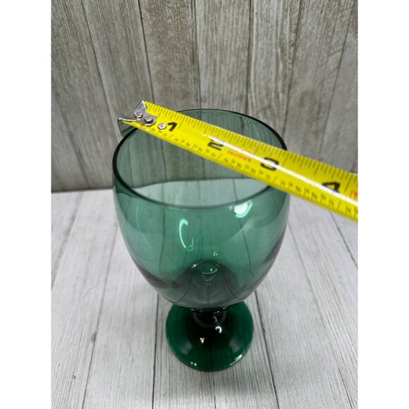 Vintage Libbey Teardrop Juniper Wine Glasses Goblets Stemware Green - Set of 4 - Picture 5 of 6